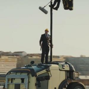 Presidente da Volvo se pendura a 20 metros de altura