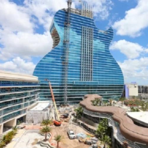 Primeiro hotel em forma de guitarra do mundo está na Flórida