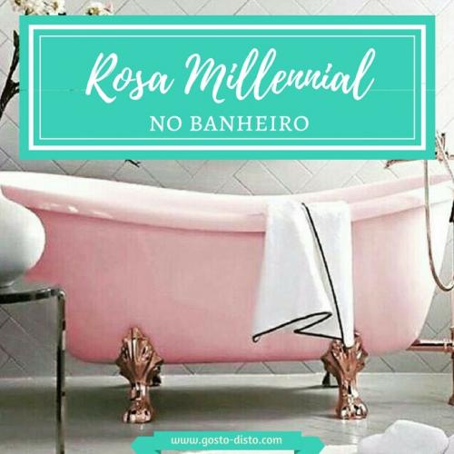 Rosa millennial no banheiro para um banho relaxante