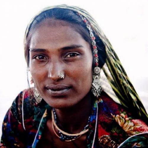 Retratos de pessoas nas ruas da Índia e Paquistão