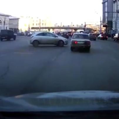 Estacionando o carro - Nível: Rússia