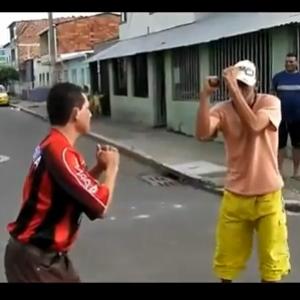 Street Fighter Manguaça: UFC de pobre é assim