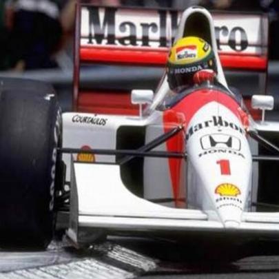 Honda faz “tributo de arrepidar” à Senna
