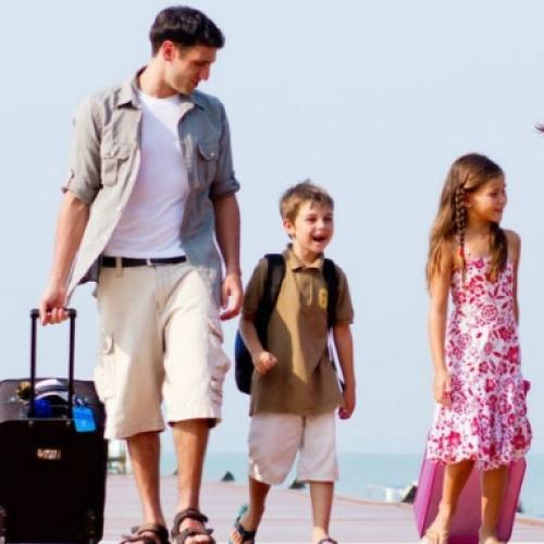 Saiba quais documentos levar para uma viagem ao exterior com crianças