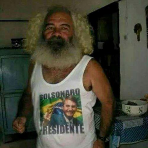 Aquele momento que até o Karl Marx é Bolsonaro