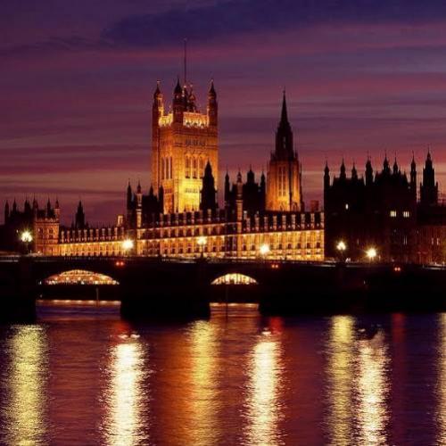 Londres e sua noite iluminada