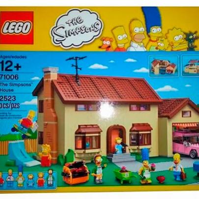 Os Simpsons invadem o mundo de Lego