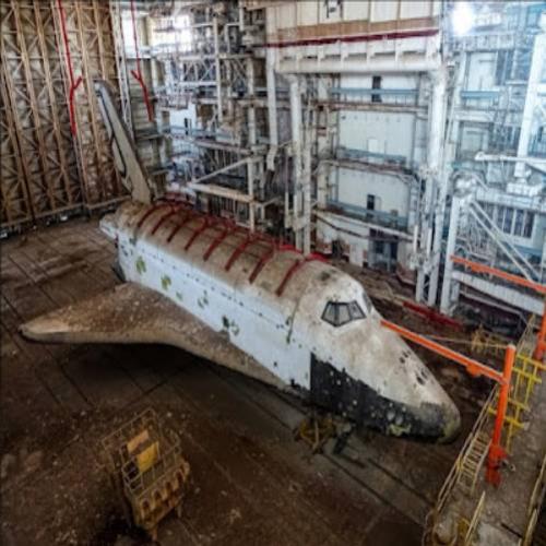 Uma nave espacial abandonada no valor de £ 189 milhões