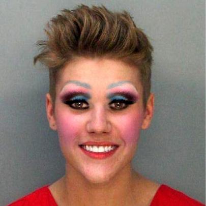 As melhores montagens com a foto do Justin Bieber na cadeia
