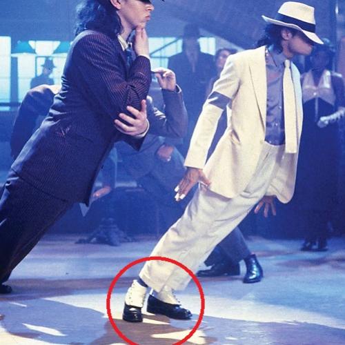 Quer saber como Michael Jackson se inclinava sem cair?