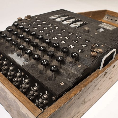 Enigma - a máquina de guerra nazista.