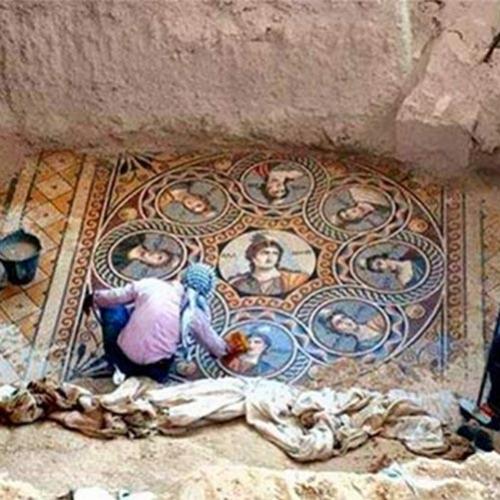 Encontrado na Turquia um mosaico de mais de 2.000 anos de idade