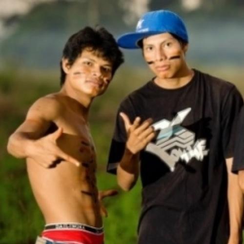 Grupo indígena faz rap em guarani para imortalizar idioma
